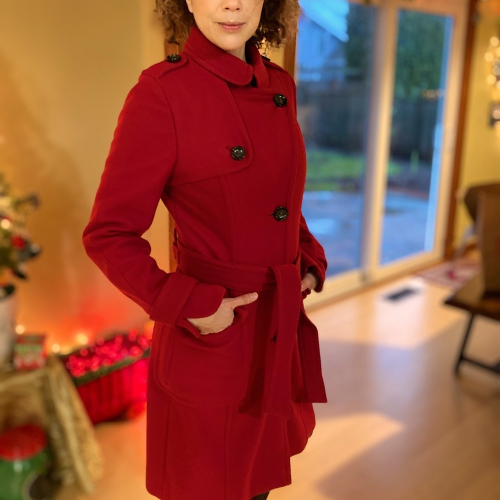 Flattering Banana Wool Coat